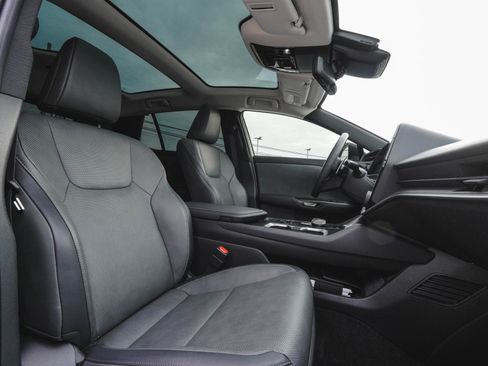 Used 2023 Lexus RZ 450e Premium w/ Technology Package image 42