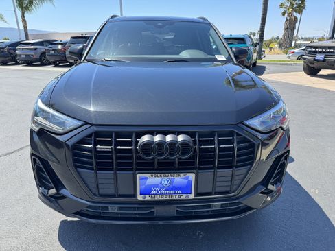 Used 2021 Audi Q3 2.0T Premium w/ Convenience Package AWD/4WD image 8