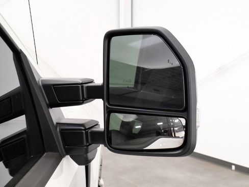 Used 2025 Ford F150 Lariat AWD/4WD image 42