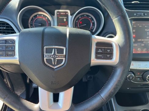 Used 2015 Dodge Journey R/T w/ Flexible Seating Group image 19
