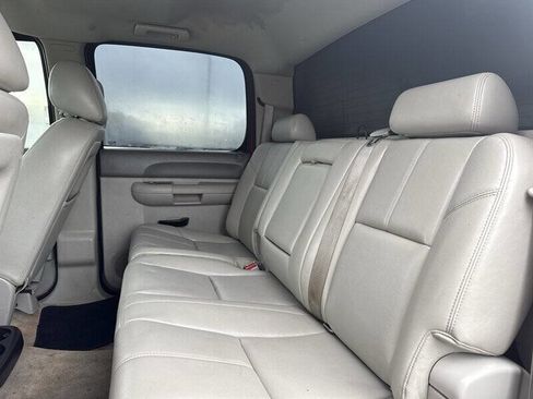 Used 2013 Chevrolet Silverado 2500 LT w/ Texas Edition image 16