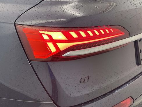 Used 2025 Audi Q7 3.0T Premium Plus AWD/4WD image 16