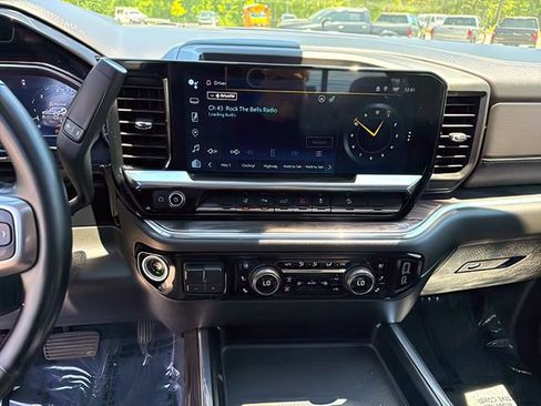 Used 2024 Chevrolet Silverado 2500 LTZ w/ LTZ Plus Package AWD/4WD image 31