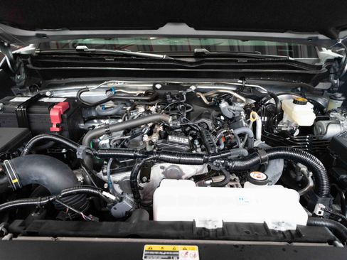 Certified 2025 Toyota Tacoma TRD Off-Road w/ TRD Off Road Premium Package image 30