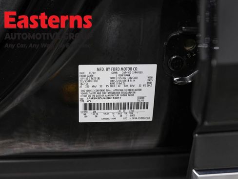 Used 2022 Ford Explorer XLT w/ Equipment Group 202A AWD/4WD image 35