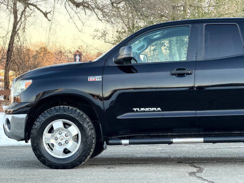 Used 2010 Toyota Tundra 4x4 Double Cab image 19