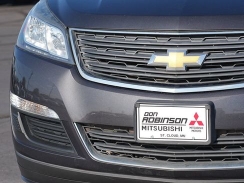 Used 2016 Chevrolet Traverse LS AWD/4WD image 9