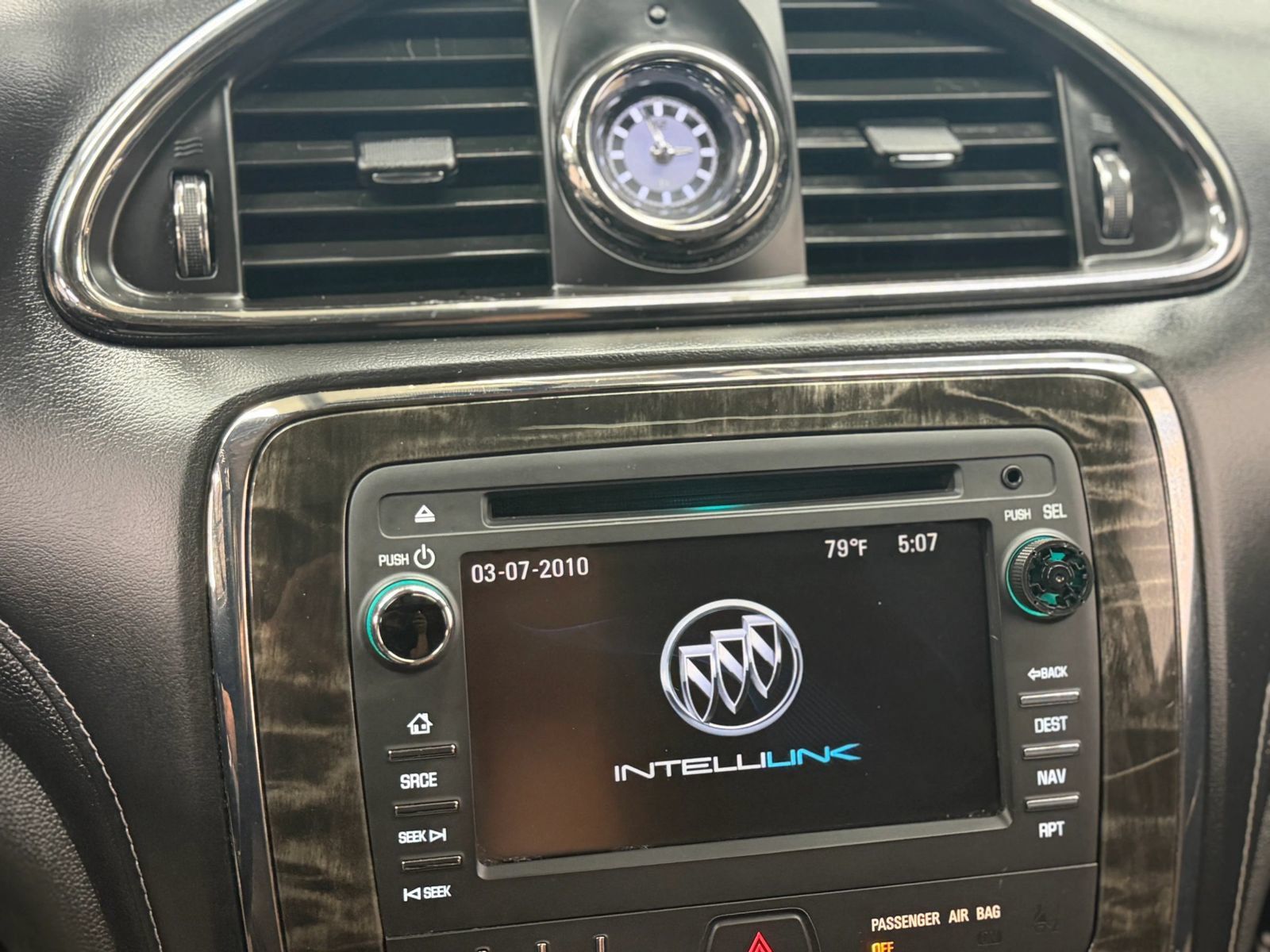Used 2013 Buick Enclave Premium AWD/4WD image 30