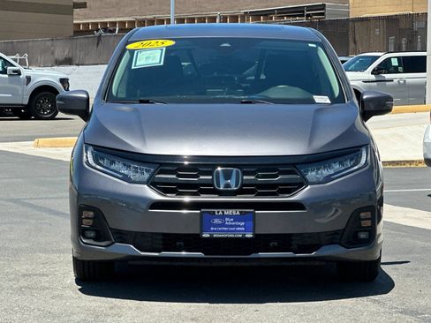 Used 2025 Honda Odyssey EX-L image 8