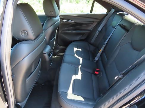 Used 2023 Cadillac CT4 Premium Luxury AWD/4WD image 33