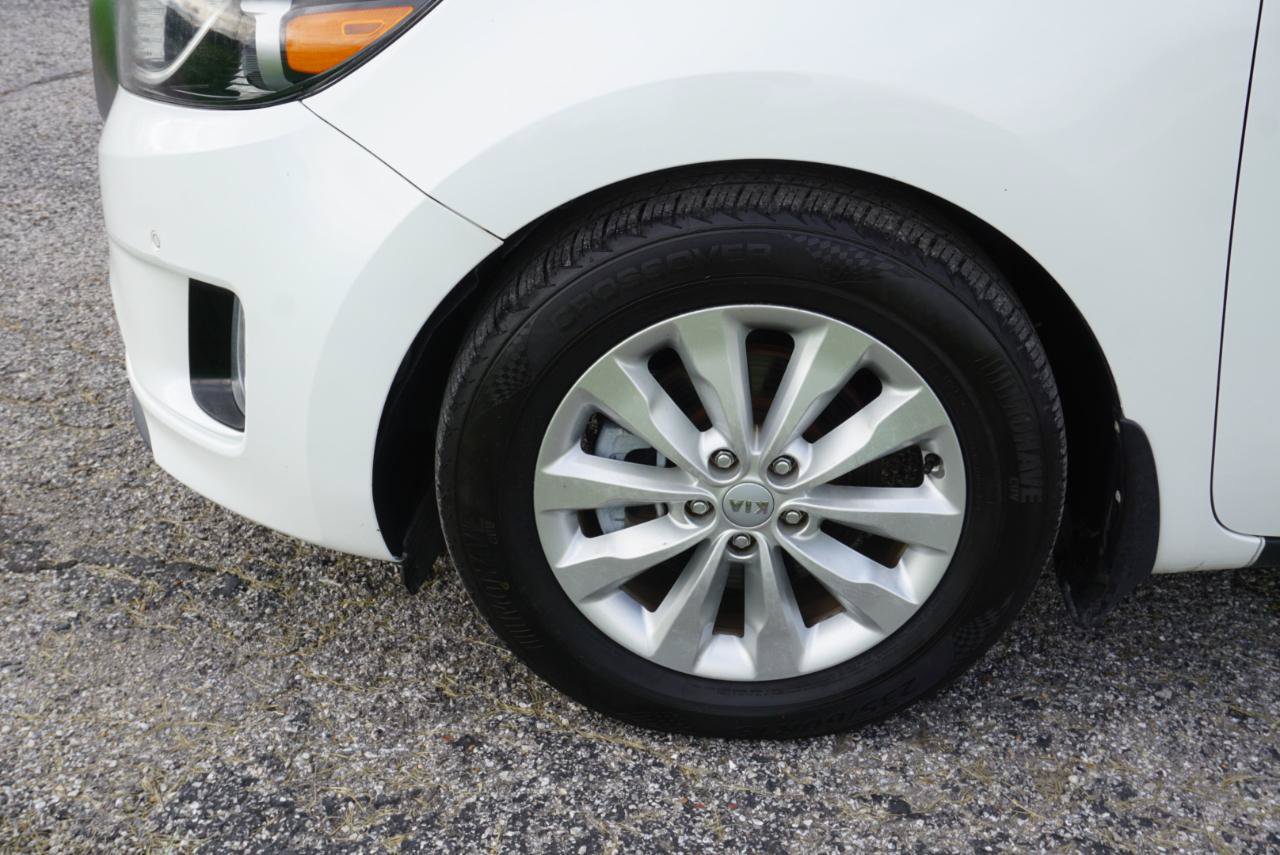 Used 2017 Kia Sedona EX FWD image 6