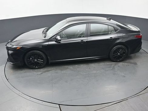 Used 2026 Toyota Camry SE AWD/4WD image 40