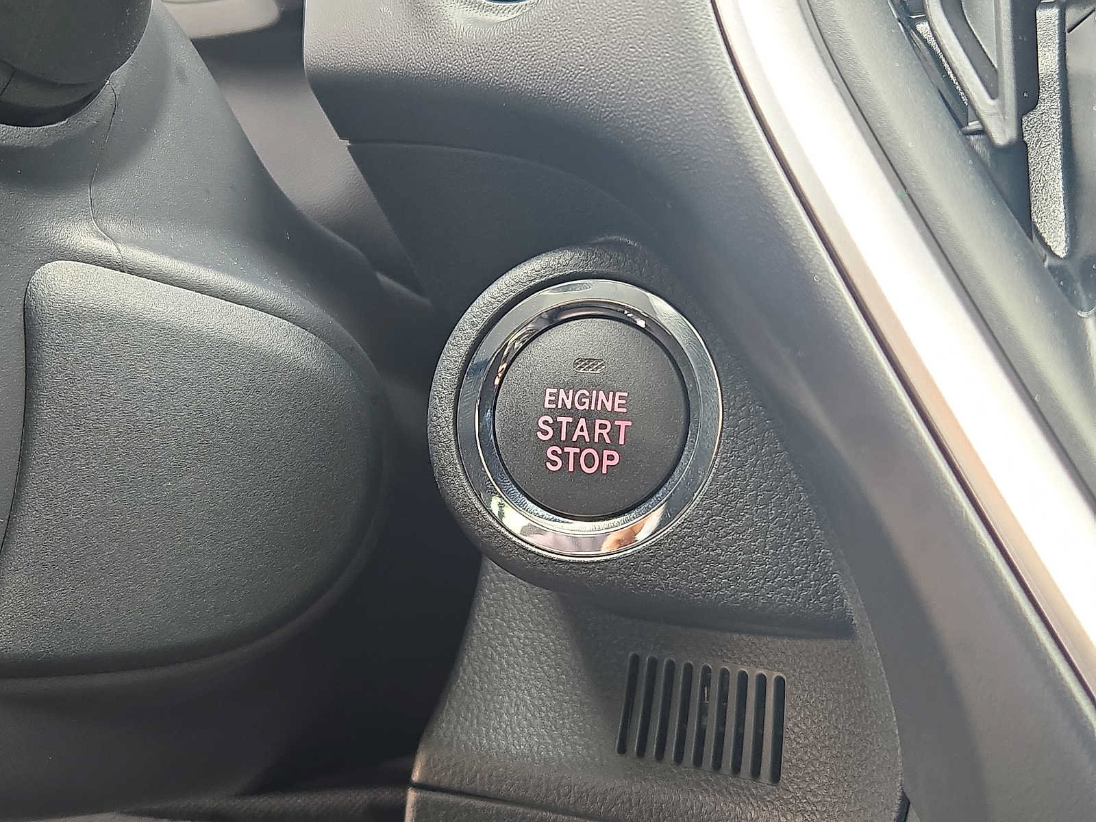 Certified 2026 Subaru Impreza 2.0i Sport AWD/4WD image 24