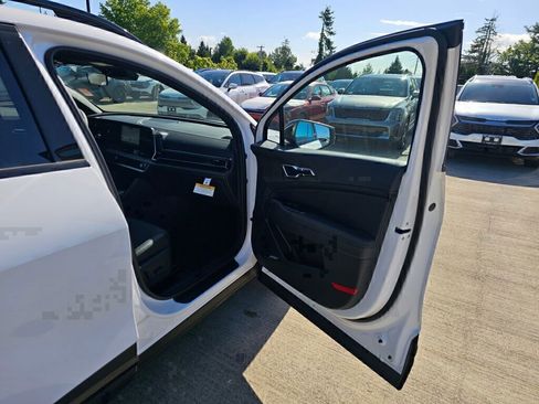 New 2025 Kia Sportage X-Pro Prestige image 29