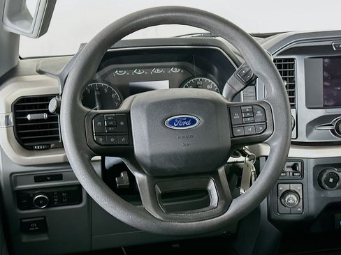 Used 2021 Ford F150 XLT w/ Trailer Tow Package AWD/4WD image 18