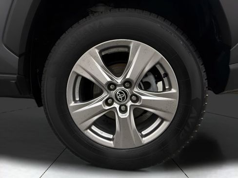 Used 2023 Toyota RAV4 XLE FWD image 30