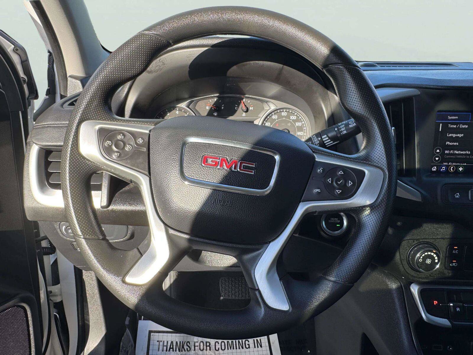 Used 2024 GMC Terrain SLE FWD image 24