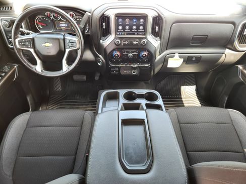 Used 2021 Chevrolet Silverado 1500 LT RWD image 30