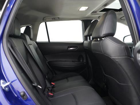 Used 2024 Toyota Corolla Cross XLE w/ Convenience Package AWD/4WD image 11