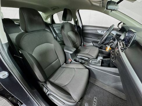 Certified 2023 Kia Forte LXS image 27