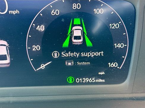 Used 2024 Honda Accord EX image 12