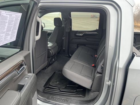 Used 2024 Chevrolet Silverado 1500 LT image 14