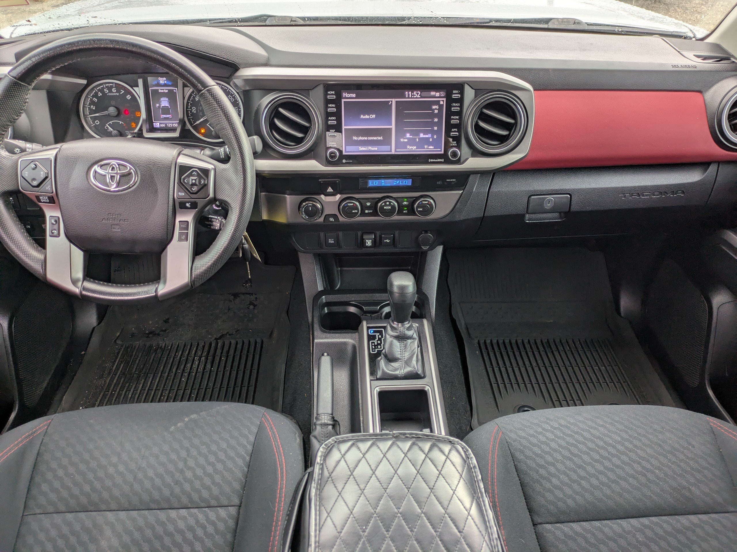 Used 2021 Toyota Tacoma SR5 AWD/4WD image 14