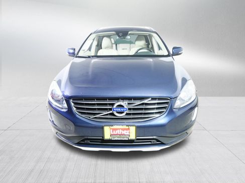 Used 2015 Volvo XC60 T6 AWD/4WD image 2