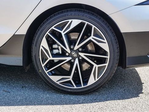 Used 2023 Hyundai Ioniq 6 SEL w/ Cargo Package AWD/4WD image 9