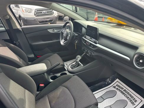 Used 2024 Kia Forte LXS image 14