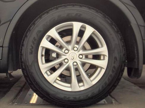 Used 2012 INFINITI FX35 AWD w/ Premium Pkg image 7