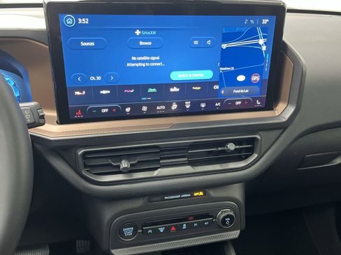 Used 2025 Ford Bronco Sport Outer Banks w/ Outer Banks Tech Package+ image 20