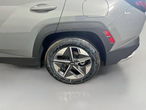 Used 2025 Hyundai Tucson SEL FWD image 7