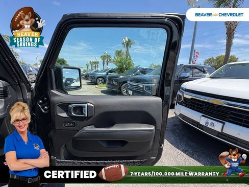 Used 2024 Jeep Wrangler High Altitude AWD/4WD image 30