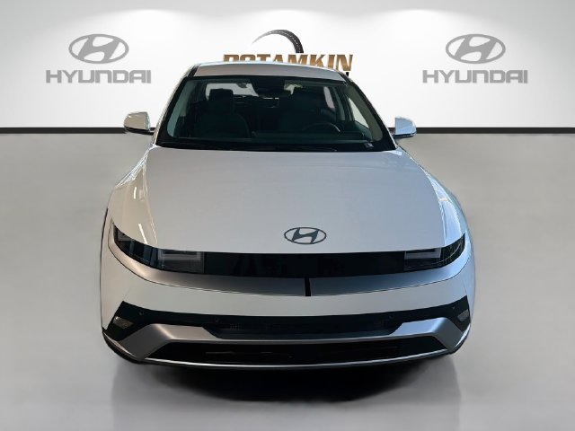 New 2027 Hyundai Ioniq 5 SE RWD image 2