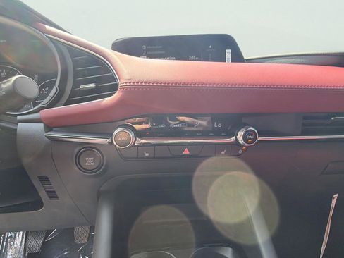 New 2026 MAZDA MAZDA3 2.5 S Hatchback w/ Premium Pkg image 21