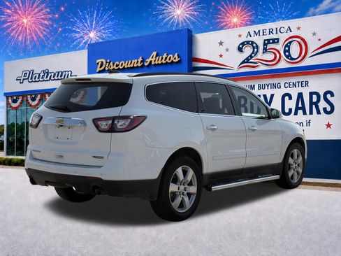 Certified 2017 Chevrolet Traverse Premier FWD image 7