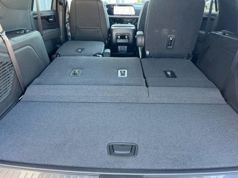 New 2026 Chevrolet Tahoe RST w/ Advanced Technology Package AWD/4WD image 13