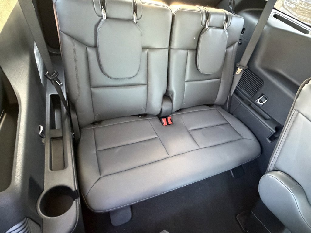 New 2026 Ford Explorer Active w/ Active Comfort Package RWD image 18