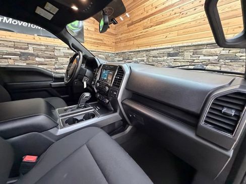 Used 2018 Ford F150 XLT w/ Equipment Group 302A Luxury AWD/4WD image 15