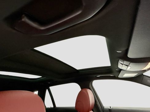 Certified 2022 Mercedes-Benz GLC 300 image 16