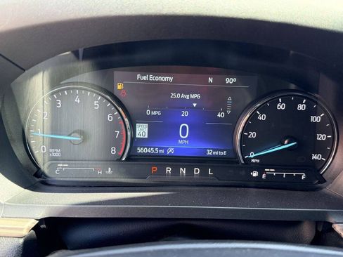 Used 2021 Ford Explorer Limited w/ Equipment Group 301A AWD/4WD image 18