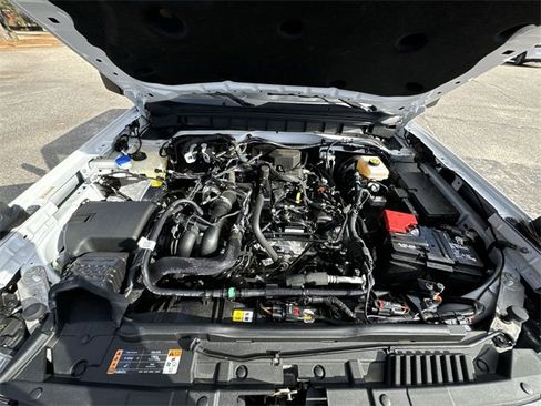 Used 2024 Ford Bronco Big Bend image 28