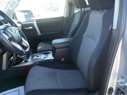 Used 2017 Toyota 4Runner SR5 image 13