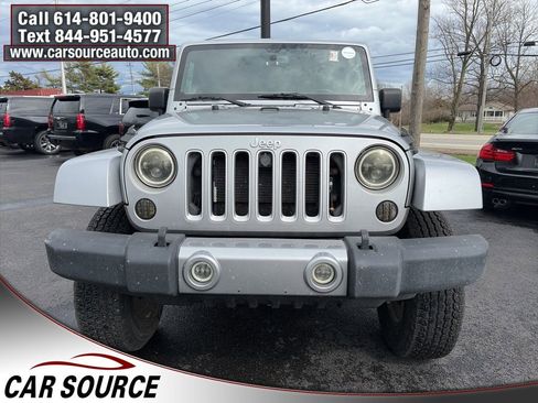 Used 2017 Jeep Wrangler Unlimited Sahara w/ Max Tow Package image 2