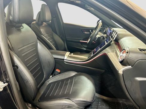 Used 2023 Mercedes-Benz C 300 Sedan image 26