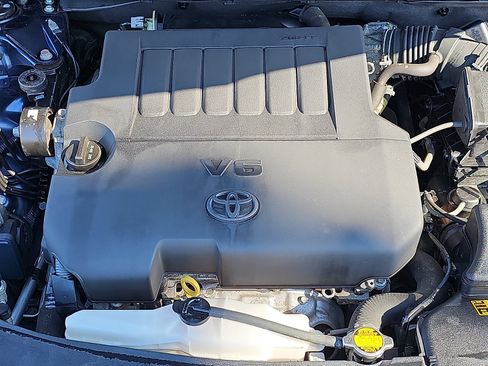 Used 2015 Toyota Avalon Limited image 31