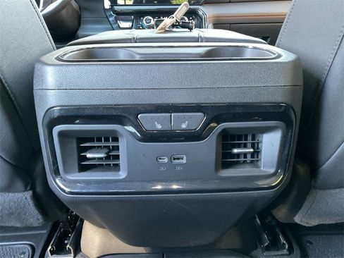 Used 2023 GMC Sierra 1500 AT4 w/ Technology Package image 24
