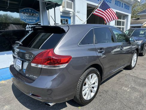 Used 2014 Toyota Venza LE AWD/4WD image 6
