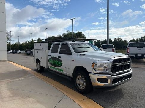 Used 2022 RAM 2500 Tradesman w/ Chrome Appearance Group RWD image 7